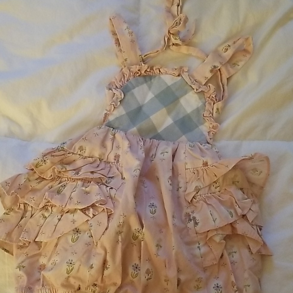 Ricrac & Ruffles. Size 12 months. Cute.